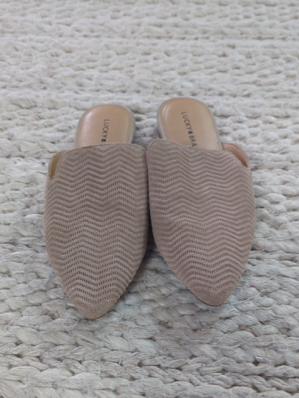 Lucky Brand Women's Beige Pointed Slip-On Mules